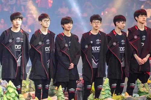 大俱乐部引 大俱乐部引