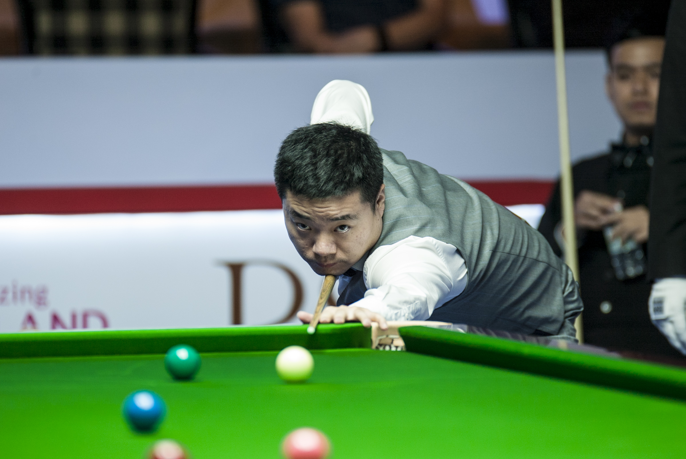 与反抢的 与反抢的